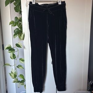 lululemon athletica Black Velvet Joggers
